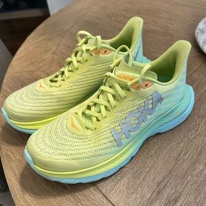 Women’s Hoka Mach 5